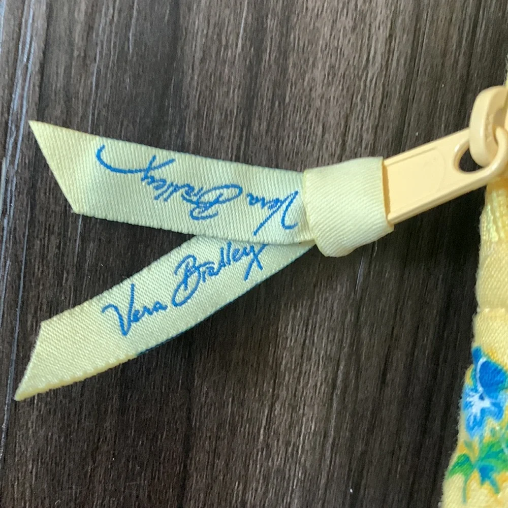 Vera Bradley Bag - Picture 5 of 6